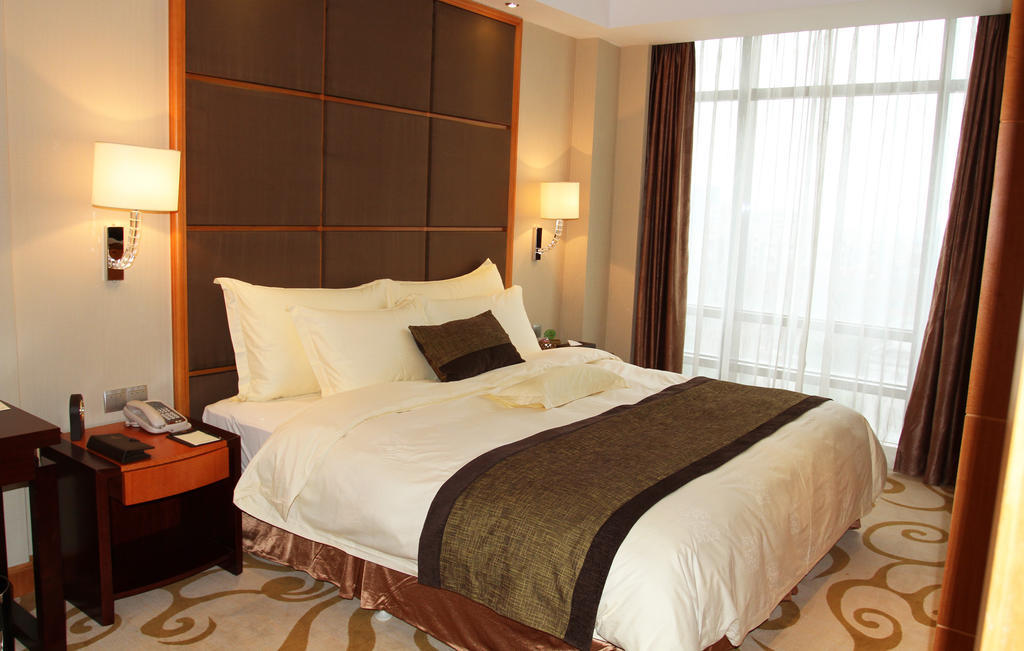 Nanhai Jiayi International Hotel Foshan Oda fotoğraf